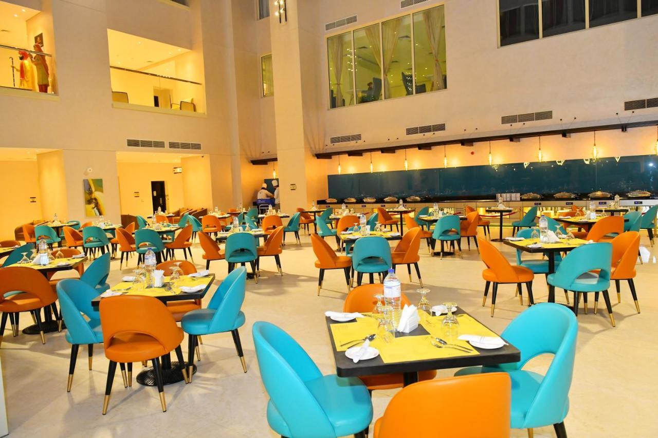 Fortune Atrium Hotel Dubai Bagian luar foto