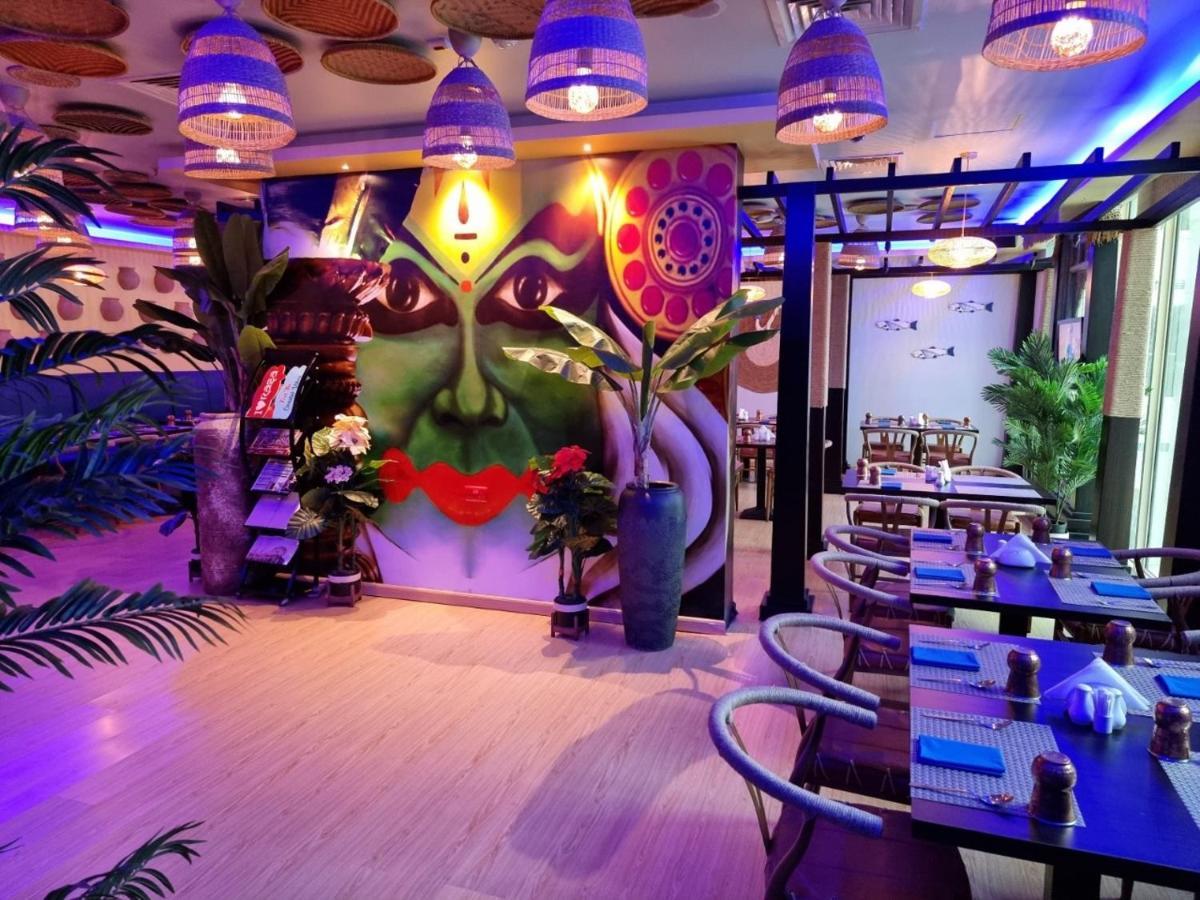 Fortune Atrium Hotel Dubai Bagian luar foto