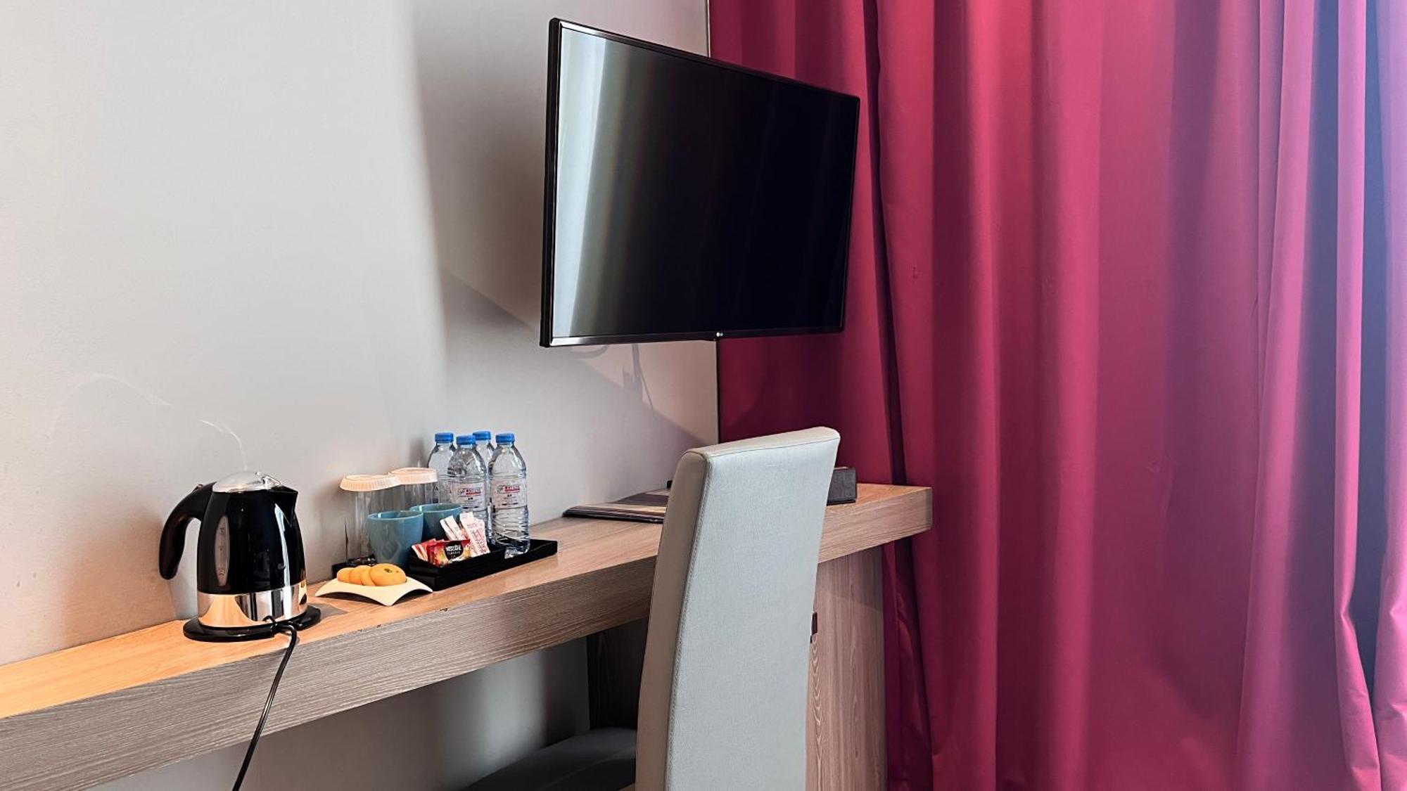 Fortune Atrium Hotel Dubai Bagian luar foto