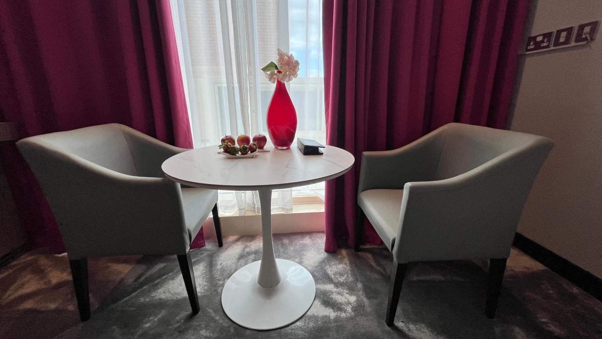 Fortune Atrium Hotel Dubai Bagian luar foto