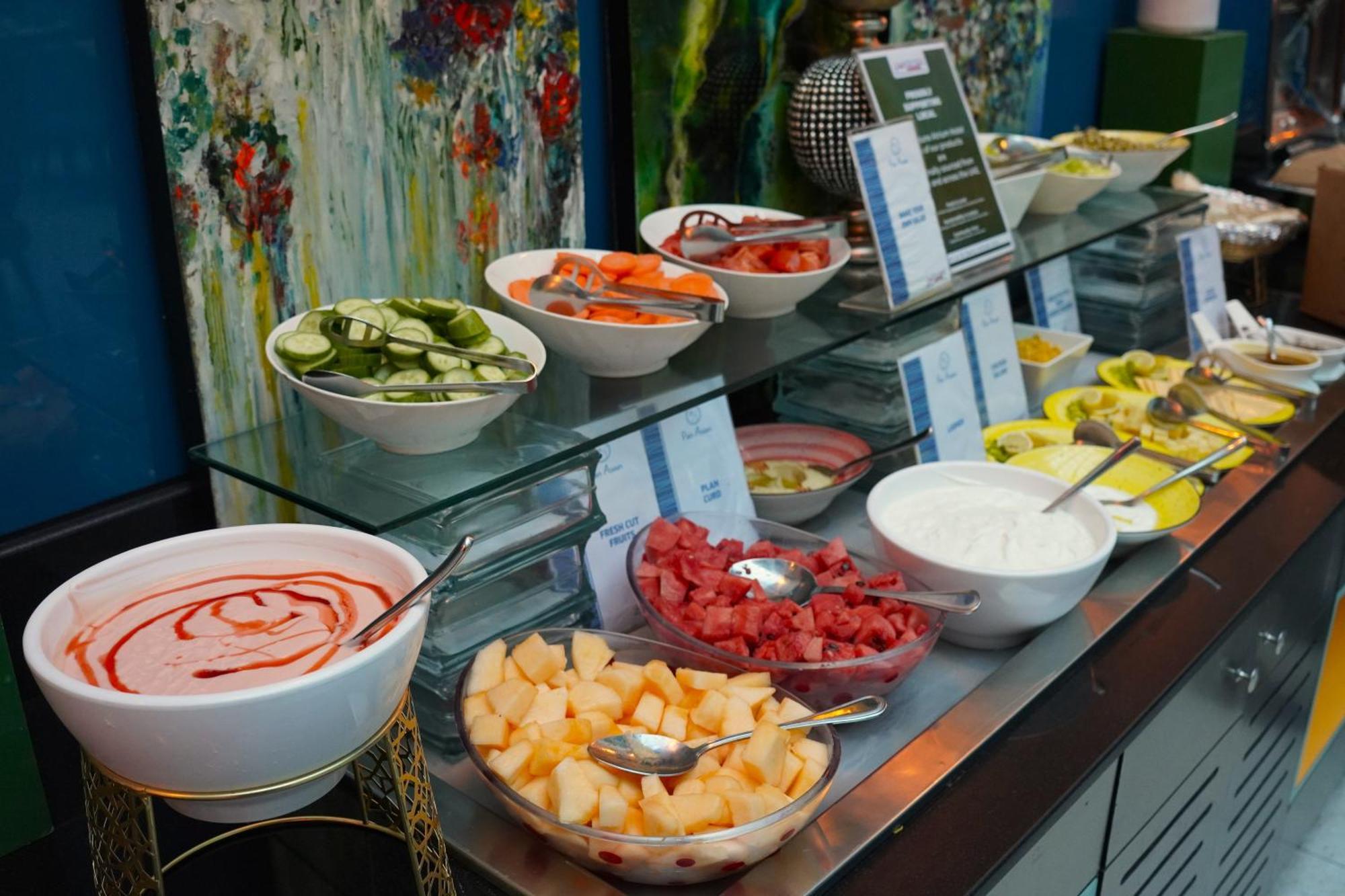 Fortune Atrium Hotel Dubai Bagian luar foto